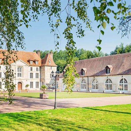 Chateau D'Hermival Exterior photo